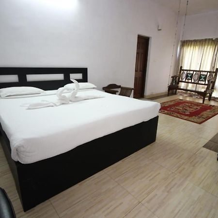 Mount N Mist Hotel Ooty Bagian luar foto