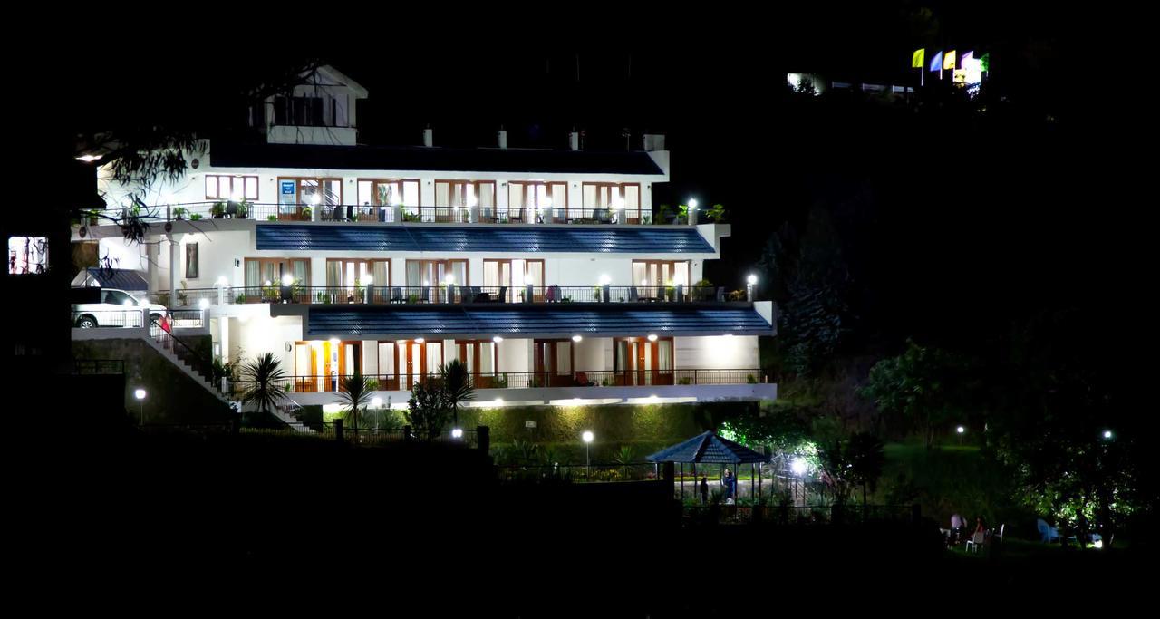 Mount N Mist Hotel Ooty Bagian luar foto